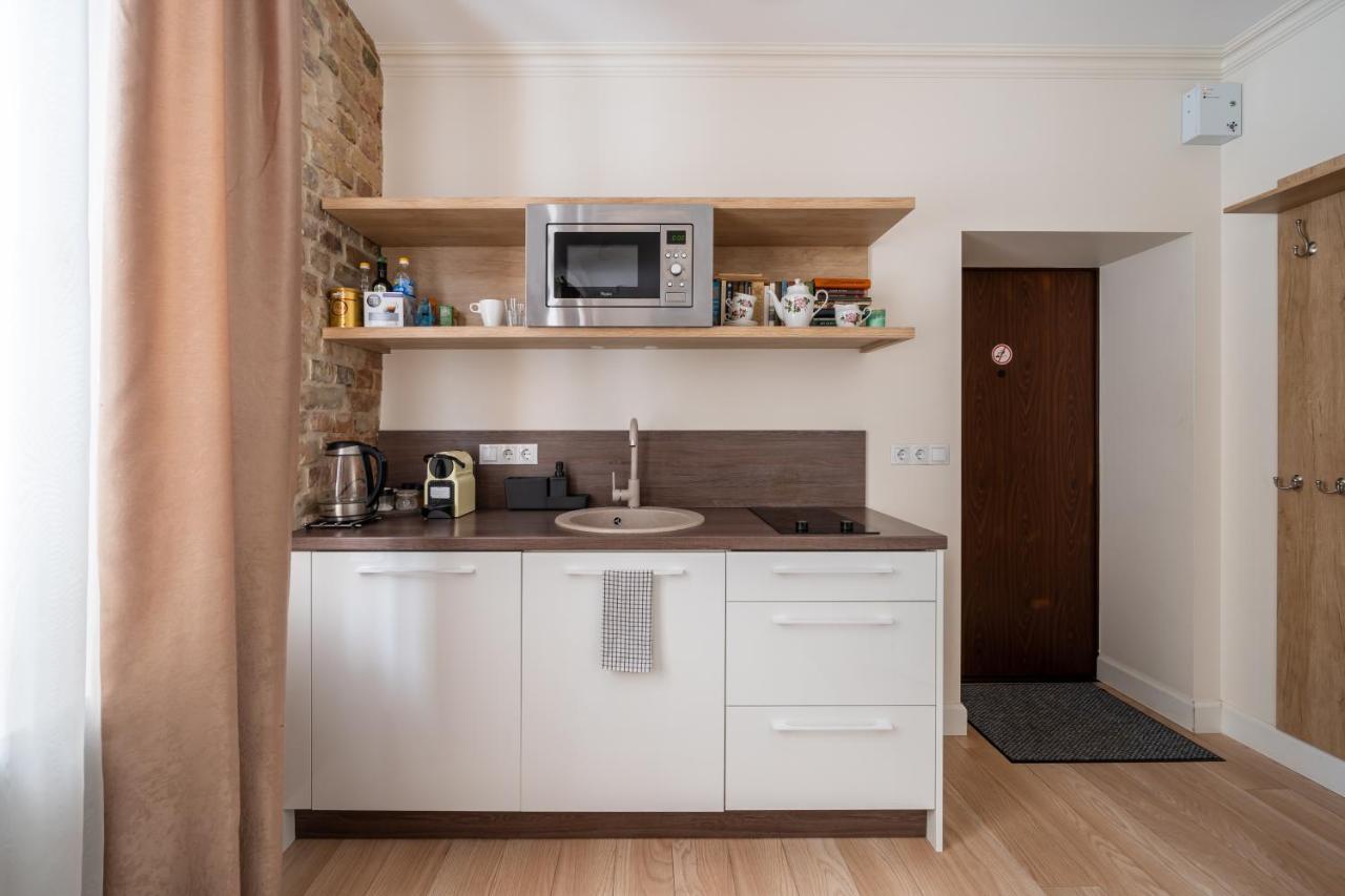 Stylish Studio Close To City Center, Cafes & Parks & Local Dining Riga Exterior foto